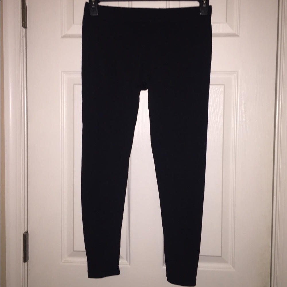 Women’s Black Leggings (Size: M/L)